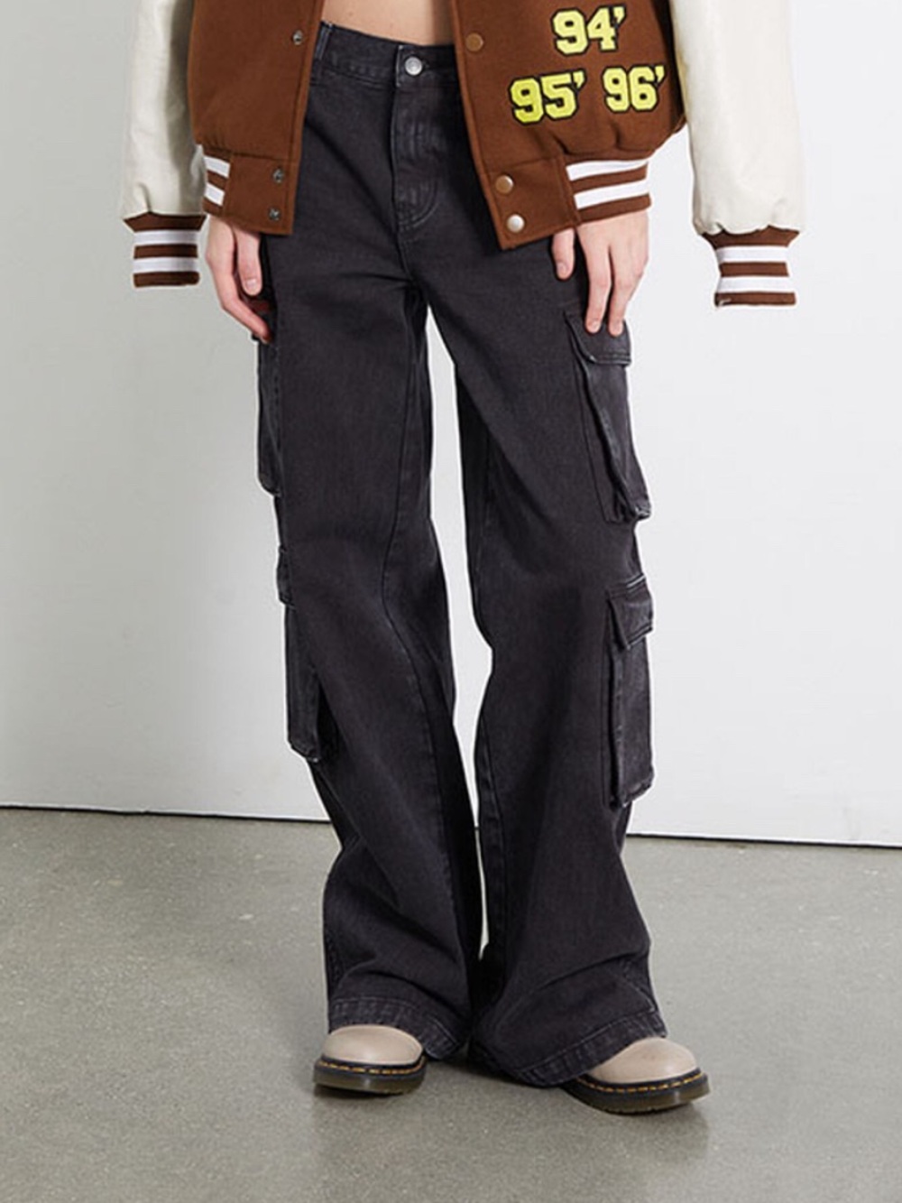 PacSun Black Wide Leg Cargo Jeans